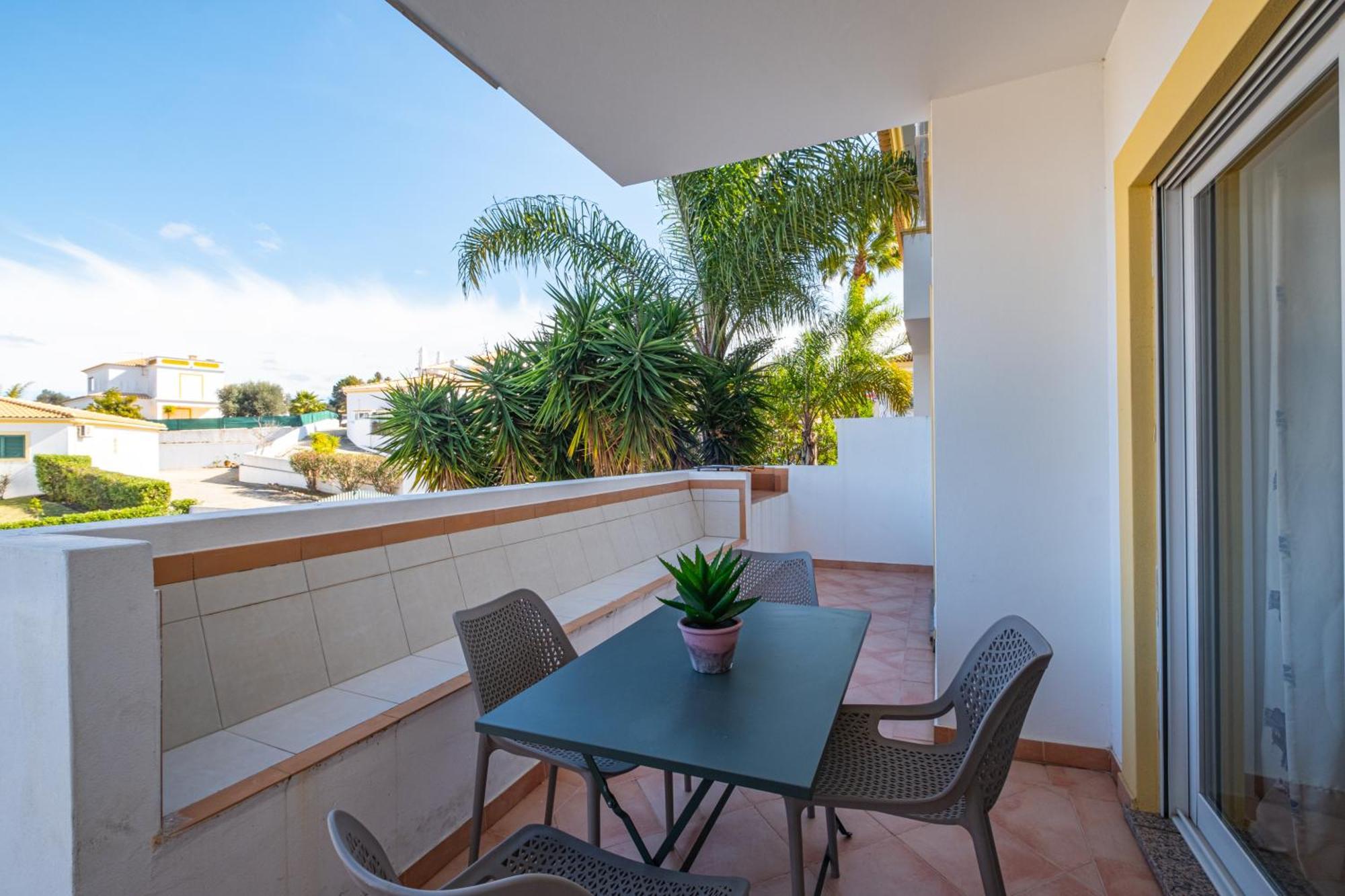 Apartment Farmvillage - Free Wifi Albufeira
